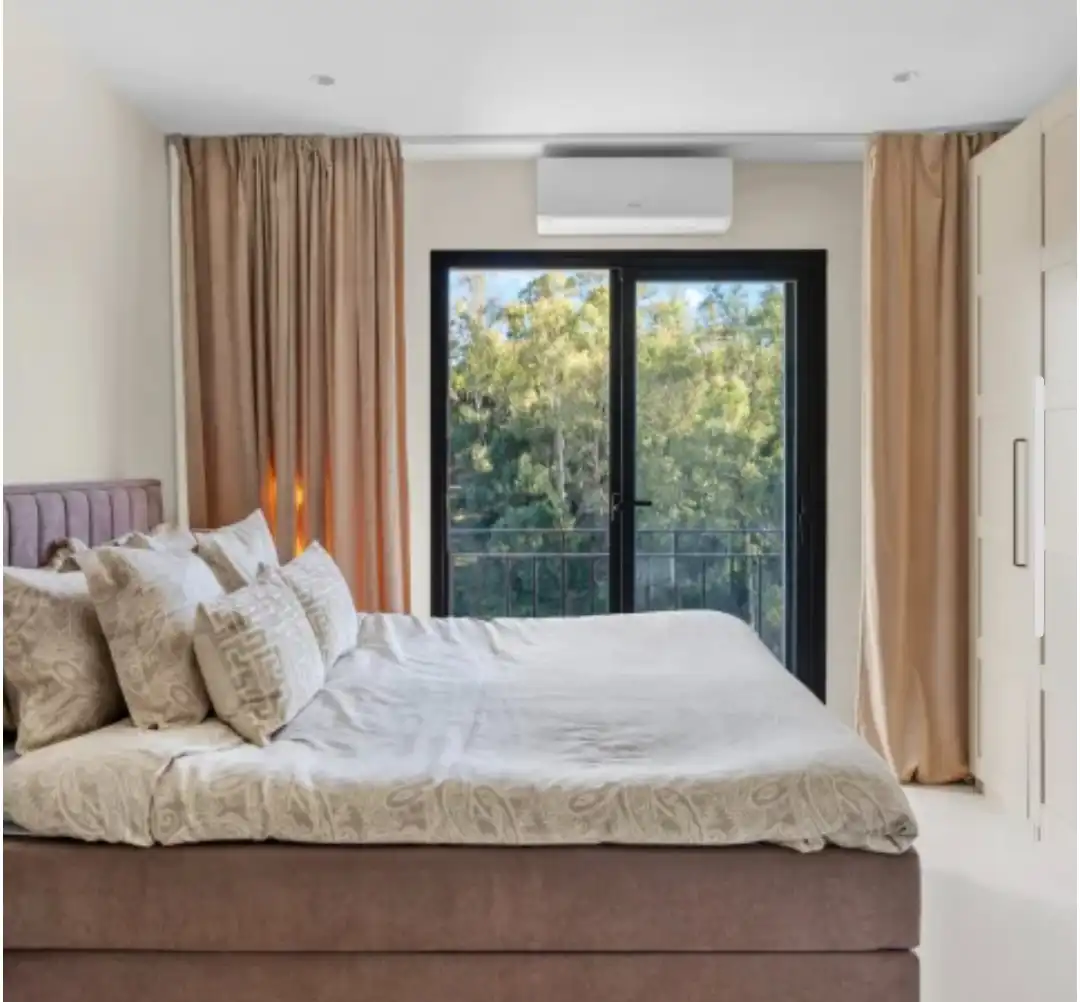 Apartamento con piscina en venta en Calle Istán 24, imagen 8