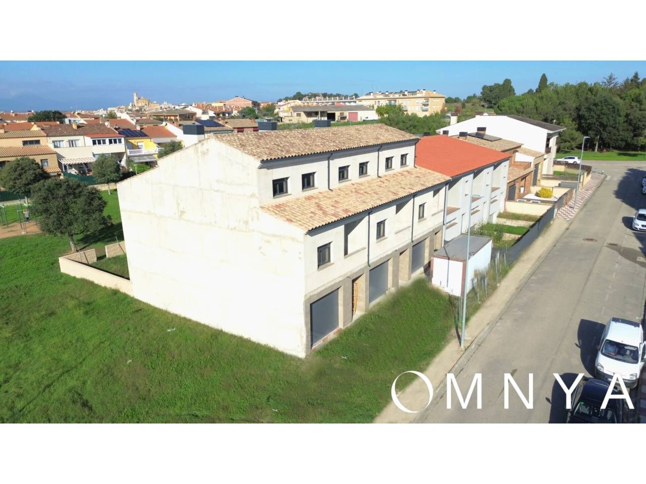 Single-family semi-detached for sale in Llagostera  with Air Conditioner, Private garden and Terrace