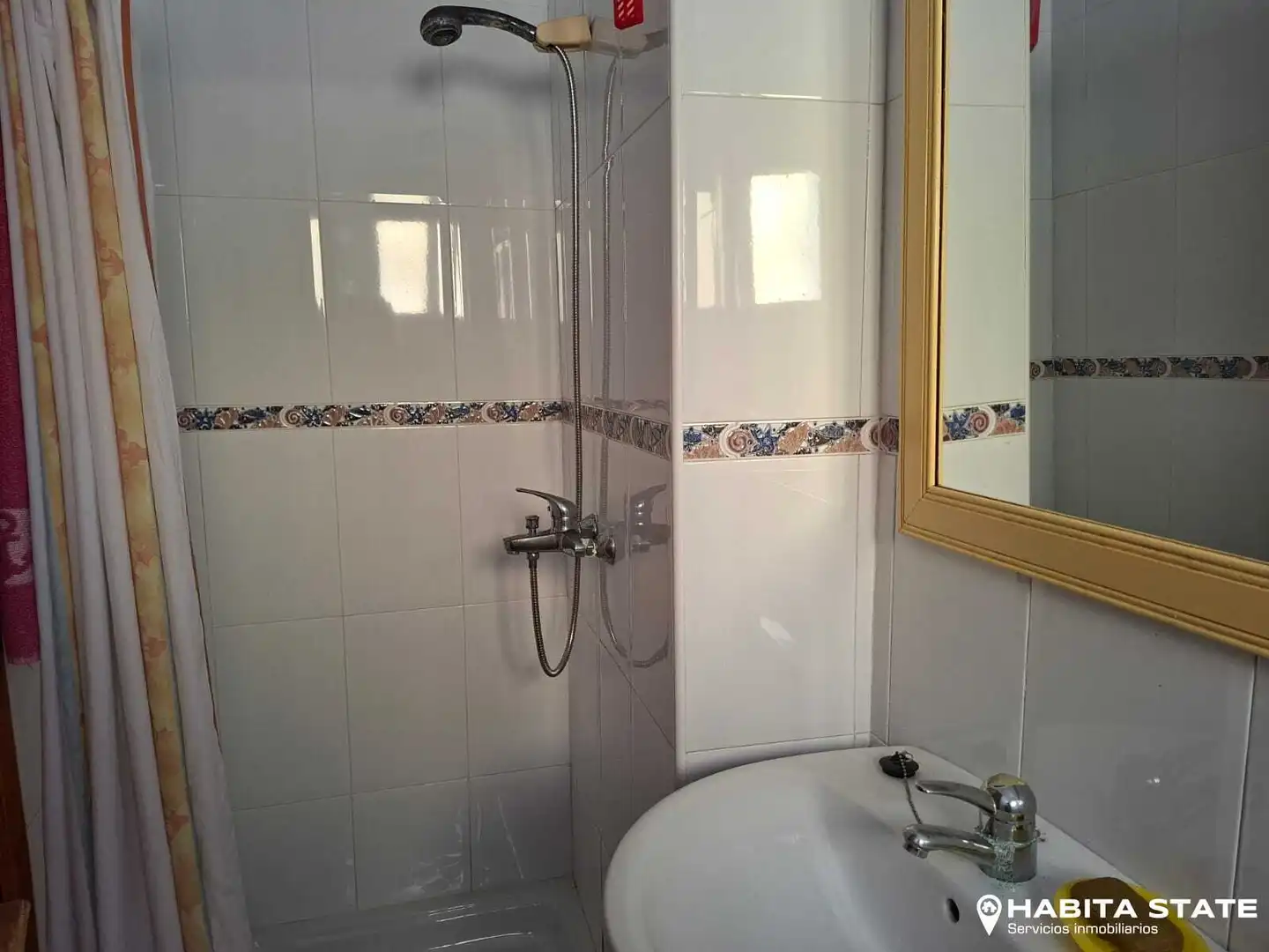 Baño de Casa adosada en venta en Purchena con Amueblado, Lavadora y Balcón