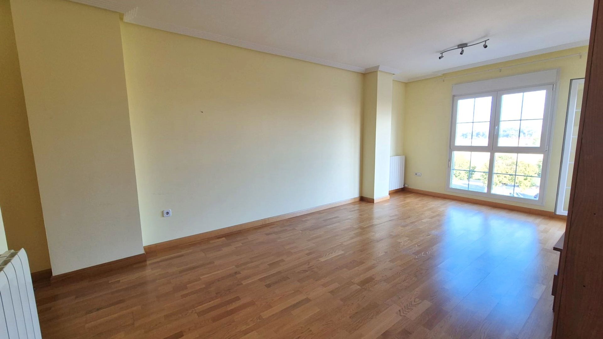 Piso en venta en Calle Hermanos Vidarte, San Roque - Ronda Norte