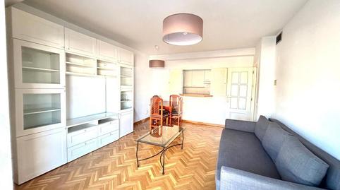 Foto 4 de Pis de lloguer a De Julián Camarillo, Simancas, Madrid