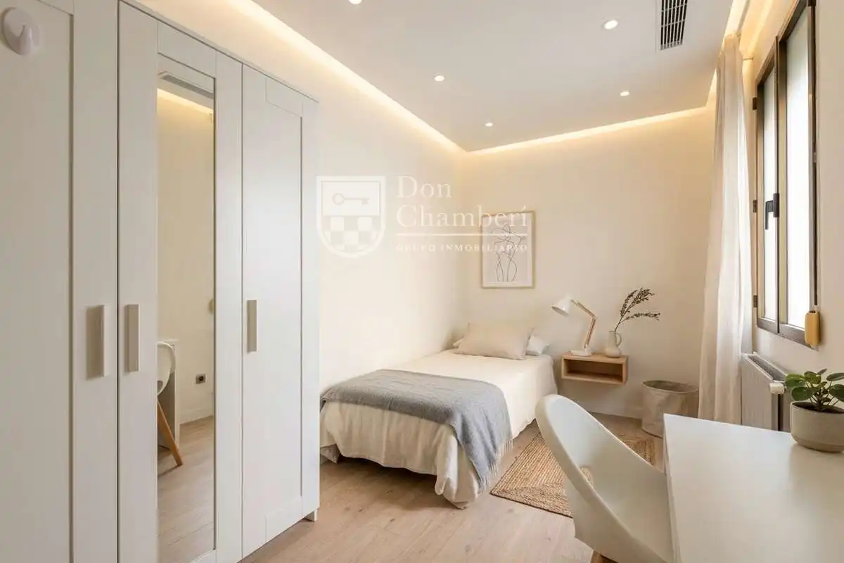 Wohnung mit Aufzug zum Verkauf in Meléndez Valdés, imagen 4