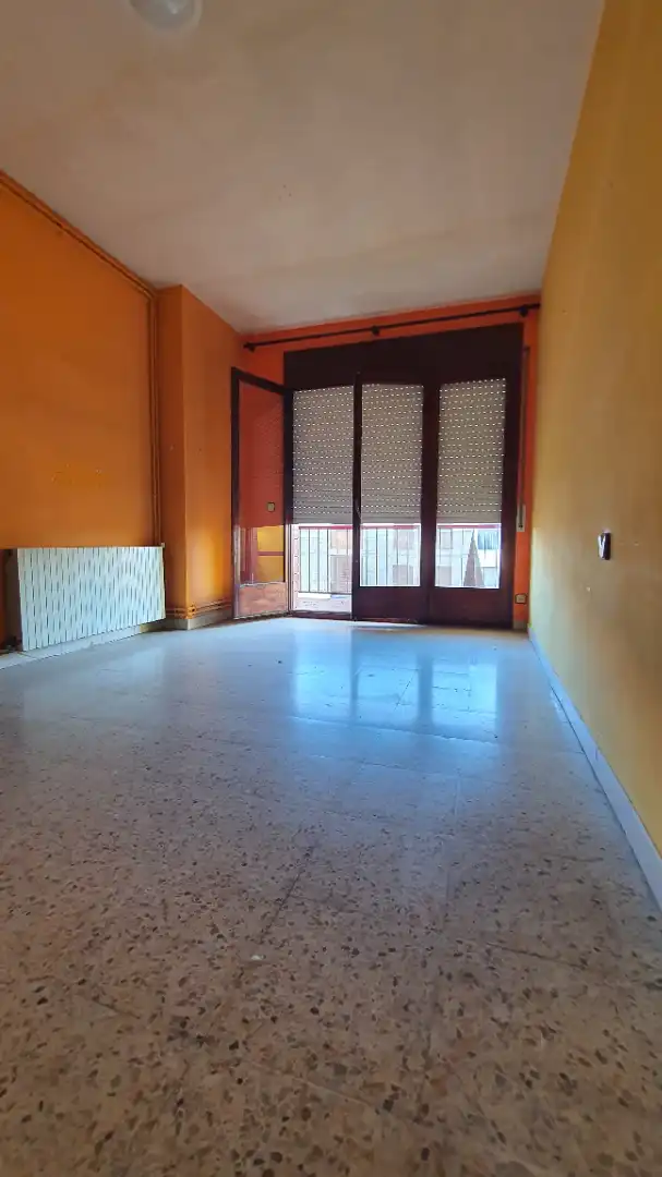 Piso en venta en Santa Eulàlia de Ronçana con Balcón y Alarma