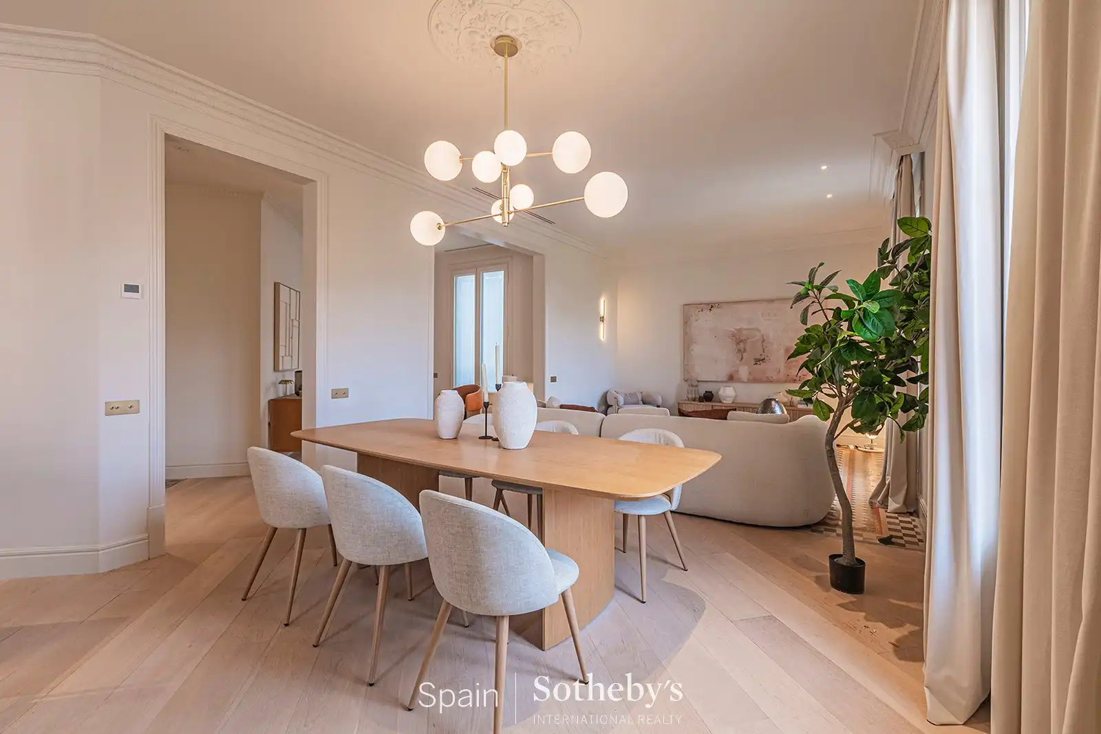 Apartament amb ascensor en venda a Gran Via de les Corts Catalanes, imagen 8