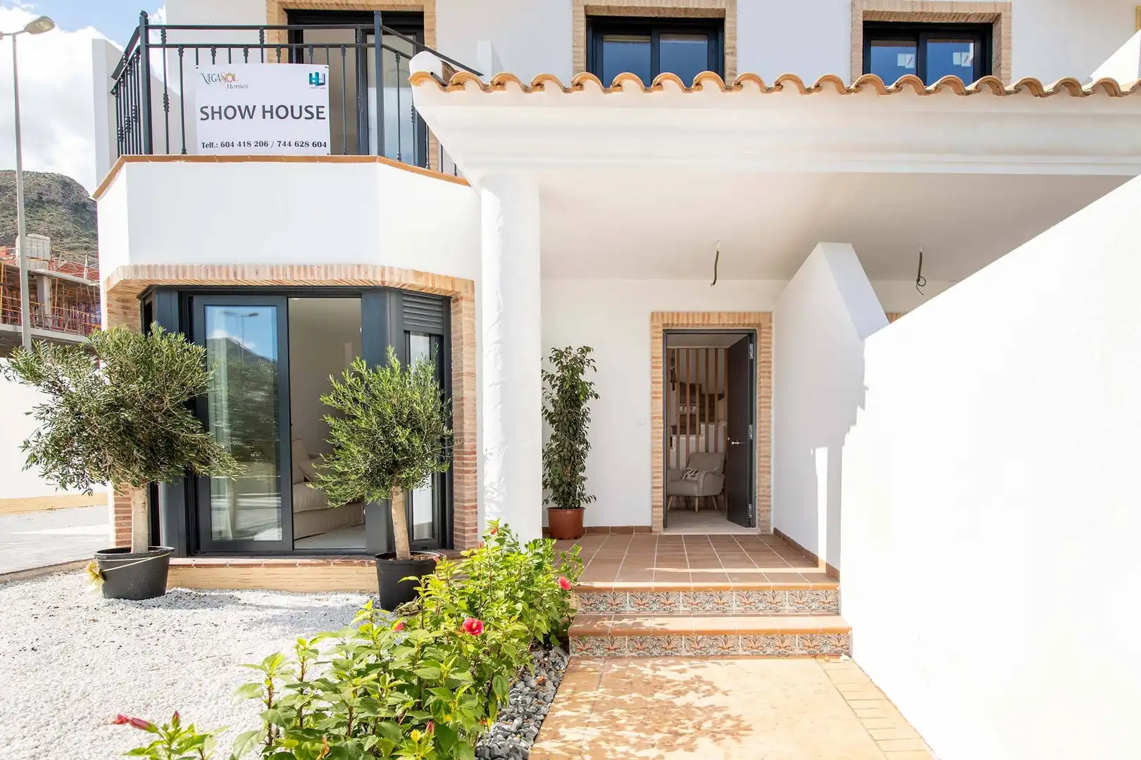 Bungalow with pool for sale in Calle Calle Dinamarca 5