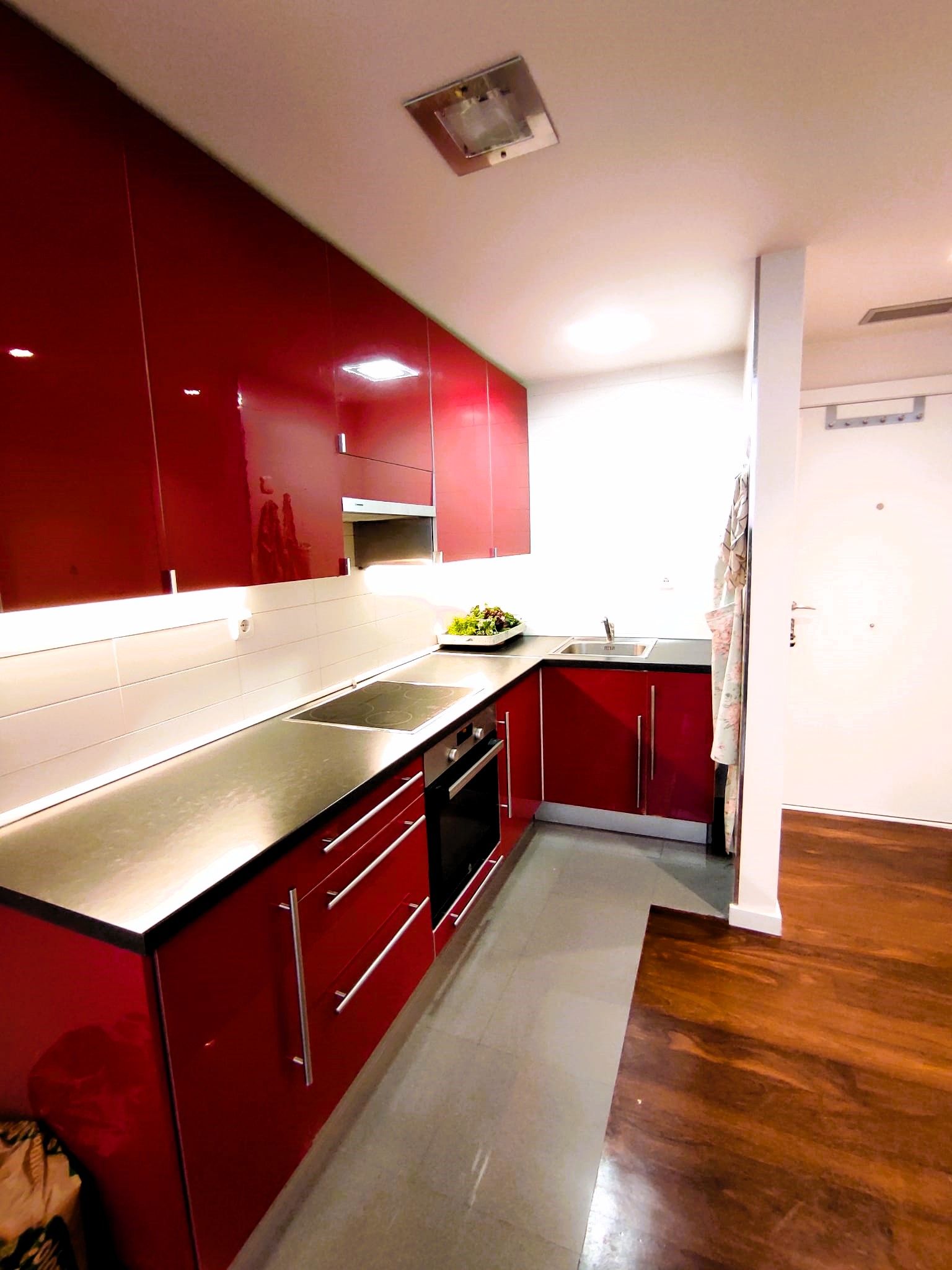 Cuina de Apartament en venda en Eibar amb Calefacció, Parquet i Forn