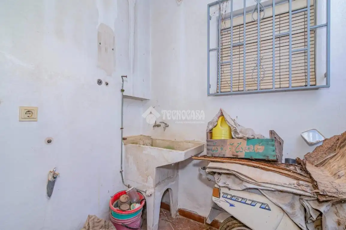 Casa adosada en venda en Loja