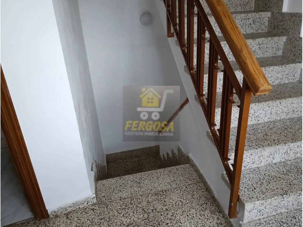 Wohnung zum Verkauf in Nombela mit Terrasse und Möbliert