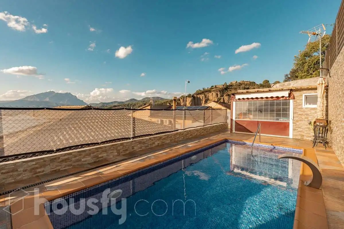 Piscina de Casa o xalet en venda en Abrera, Barcelona