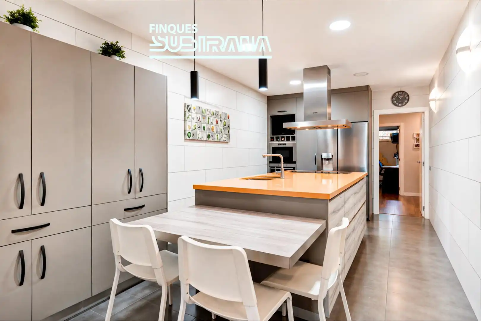 Cocina de Piso en venta en Masquefa con Calefacción y Jacuzzi