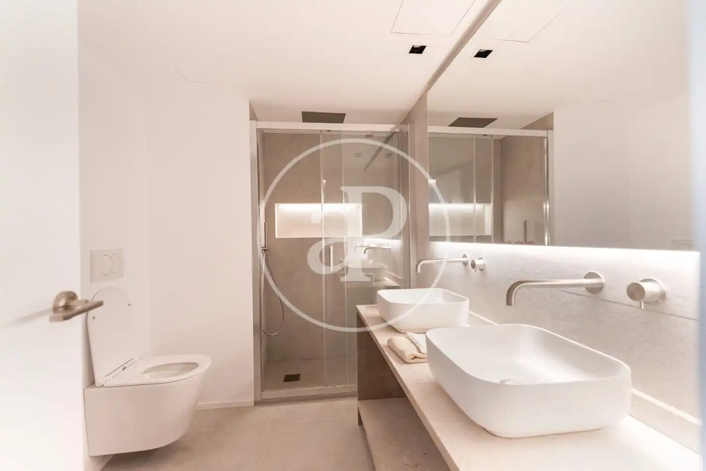 Bathroom of Flat for sale in  Palma de Mallorca  with Air Conditioner, Heating and Terrace