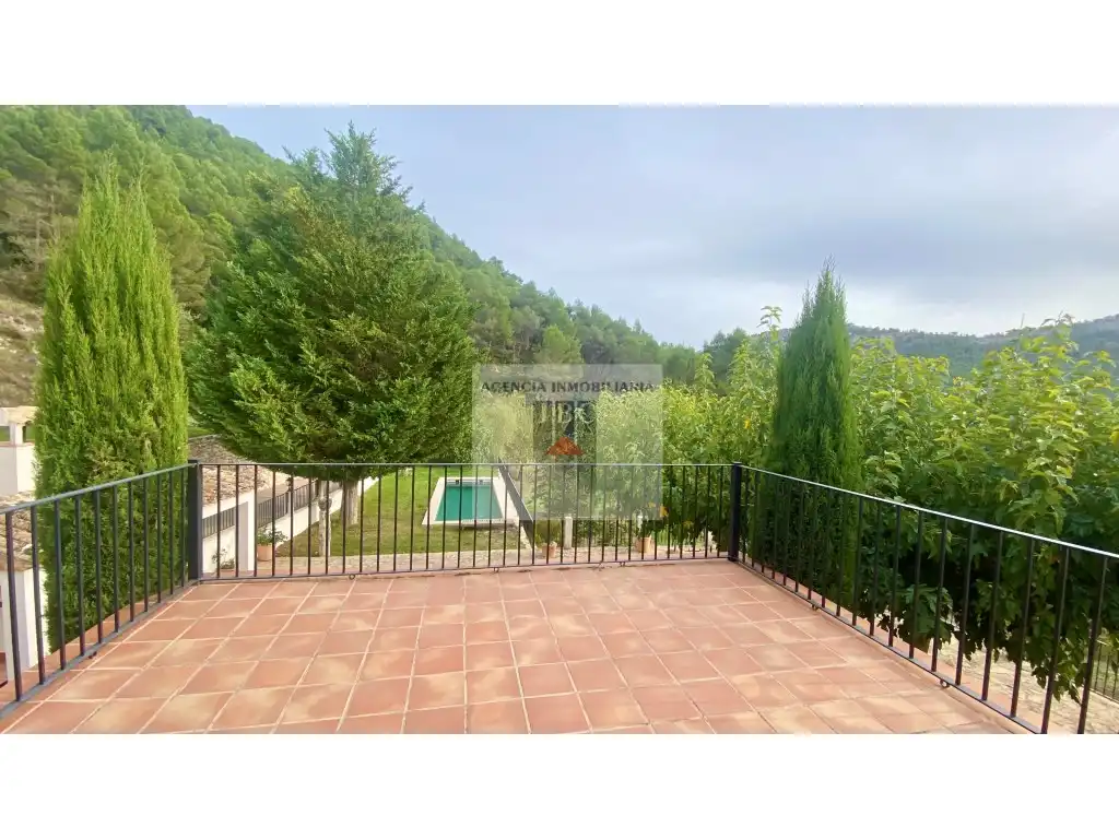 Jardí de Finca rústica en venda en Alcoy / Alcoi amb Jardí privat, Traster i Piscina