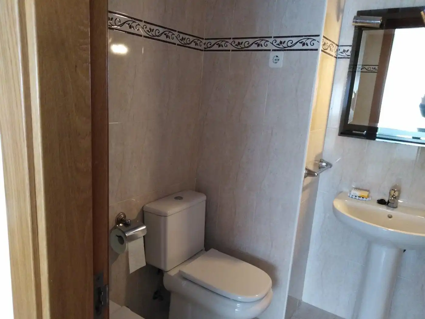 Bathroom of Flat for sale in Murcia  with Air Conditioner, Heating and Storage room