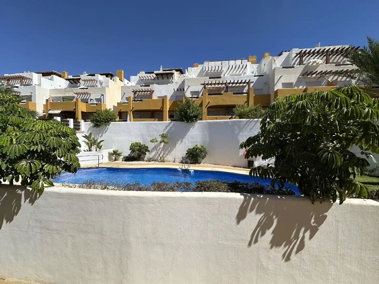 Vista exterior de Apartament en venda en Vera amb Aire condicionat, Calefacció i Jardí privat