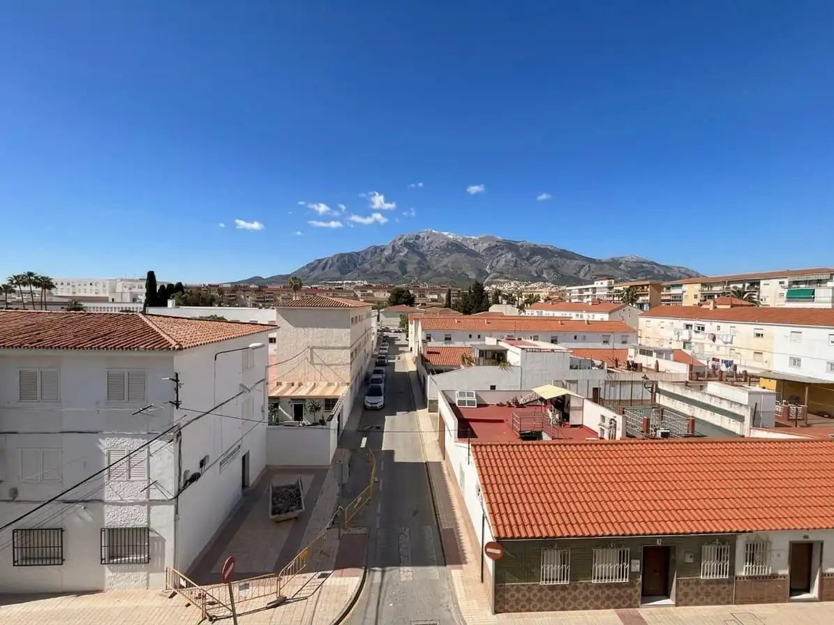 Vista exterior de Piso en venta en Vélez-Málaga con Aire acondicionado y Terraza