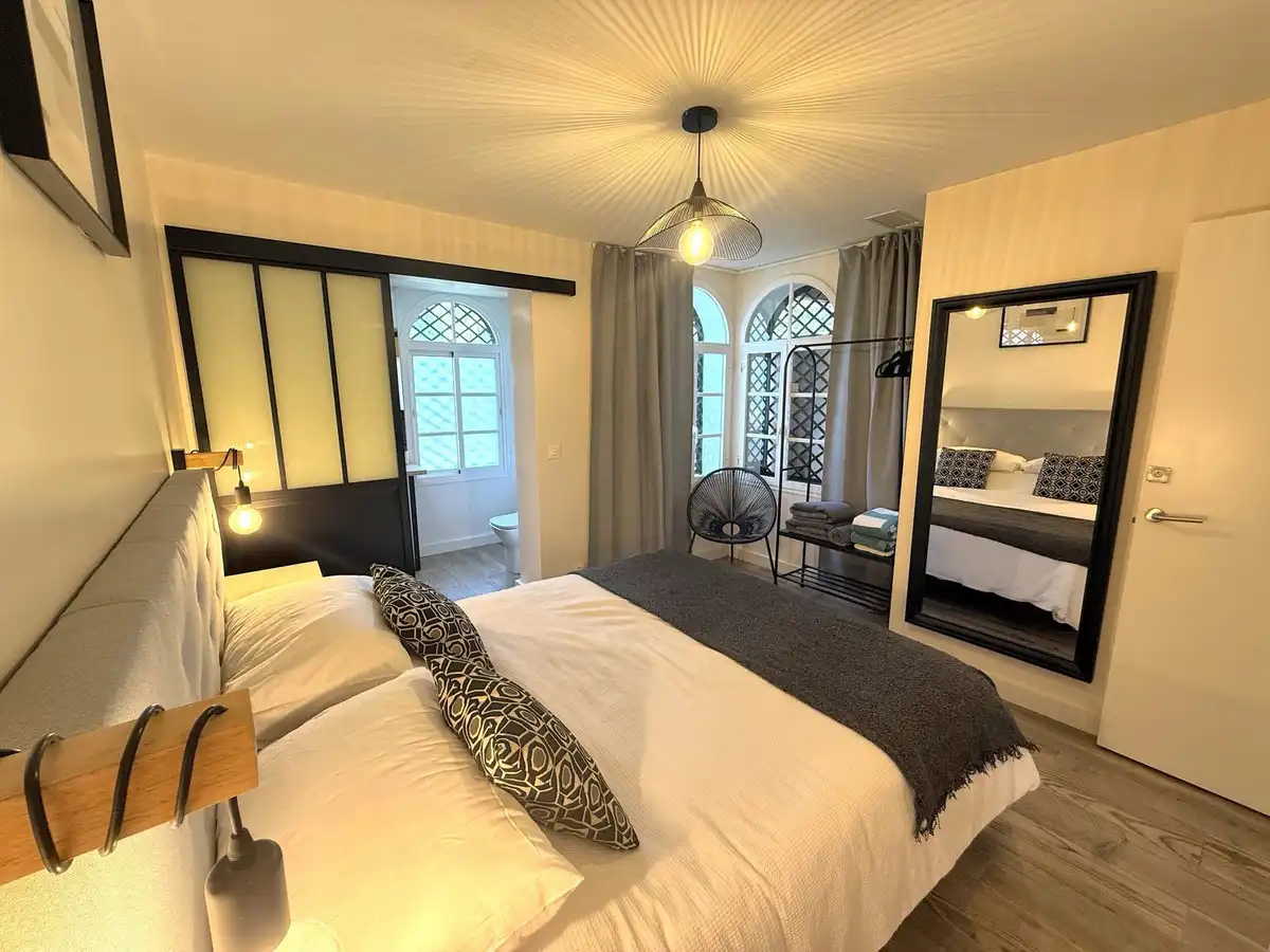 Bedroom of Detached homes for rent in Marbella  with Air Conditioner, Heating and Private garden