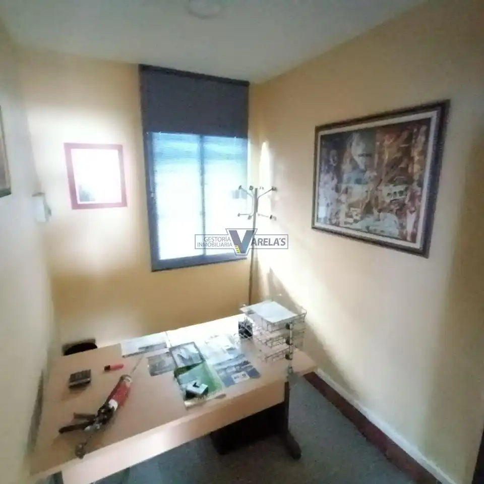 Schlafzimmer von Fabrikhallen zum Verkauf in Ourense Capital 