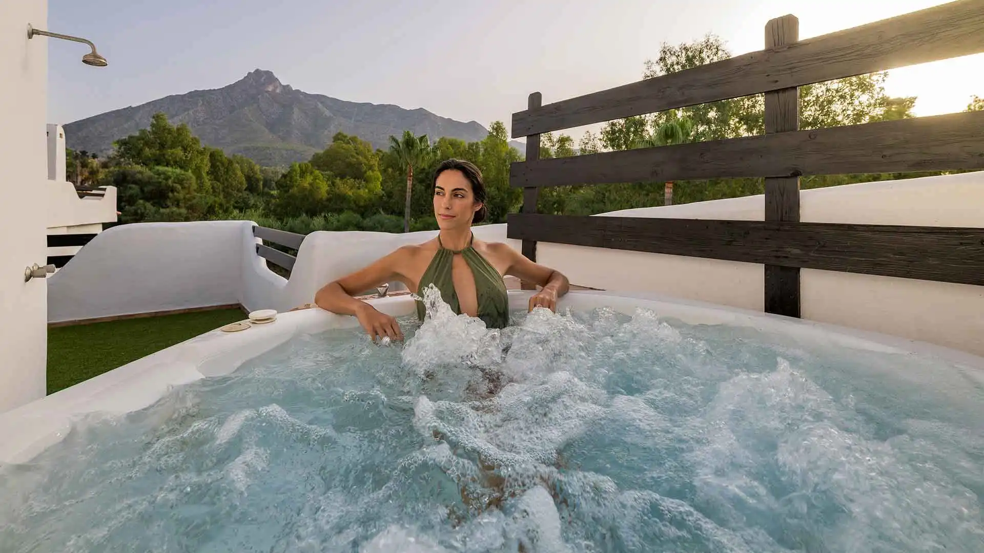 Adossat amb piscina en venda a Milla de Oro, imagen 24