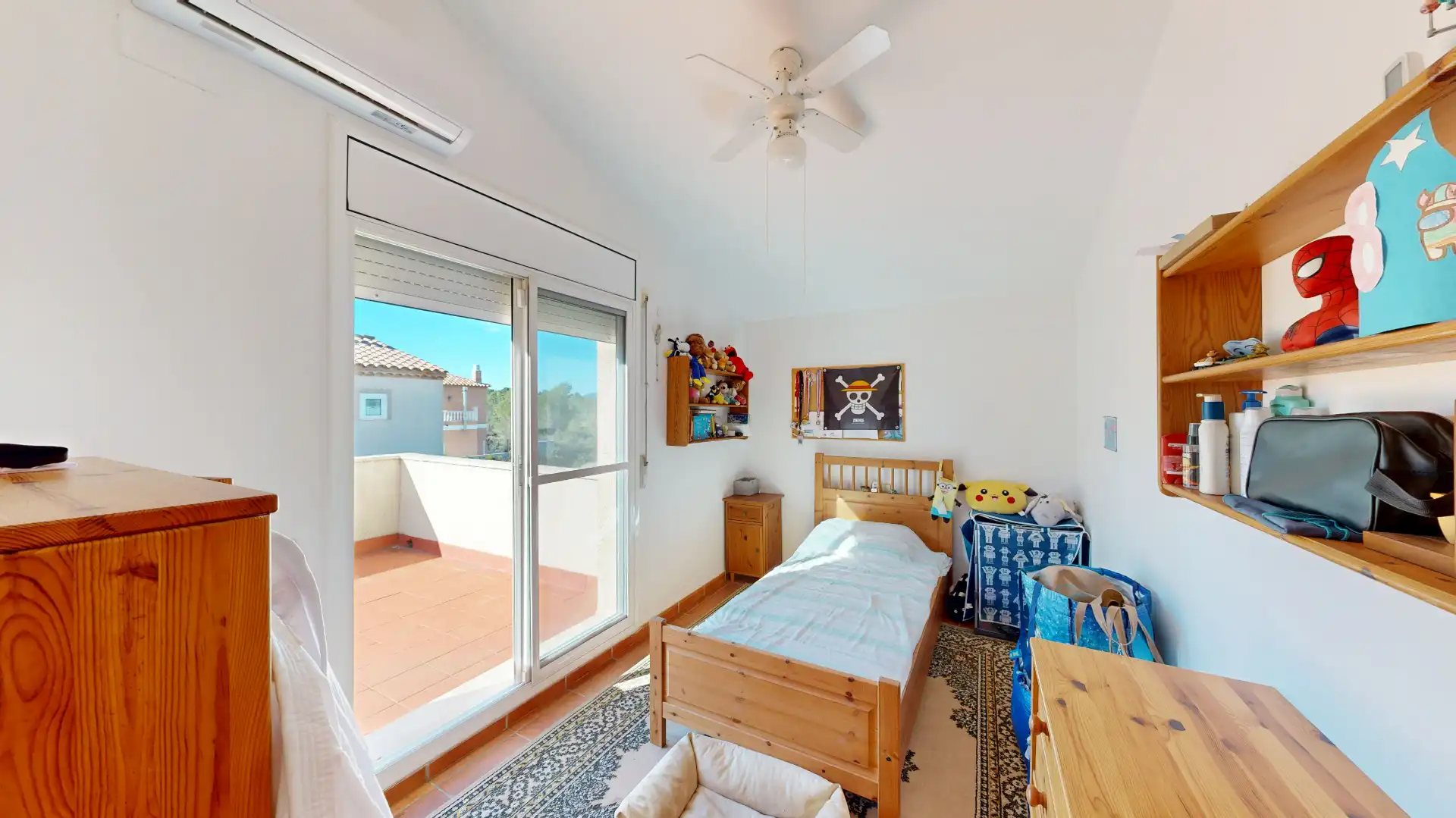 Habitación de Casa adosada en venta en L'Ametlla de Mar  con Aire acondicionado, Jardín privado y Terraza