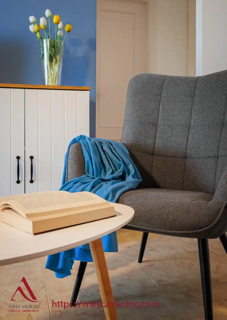 Dormitori de Apartament de lloguer en Torrevieja amb Aire condicionat, Moblat i Forn