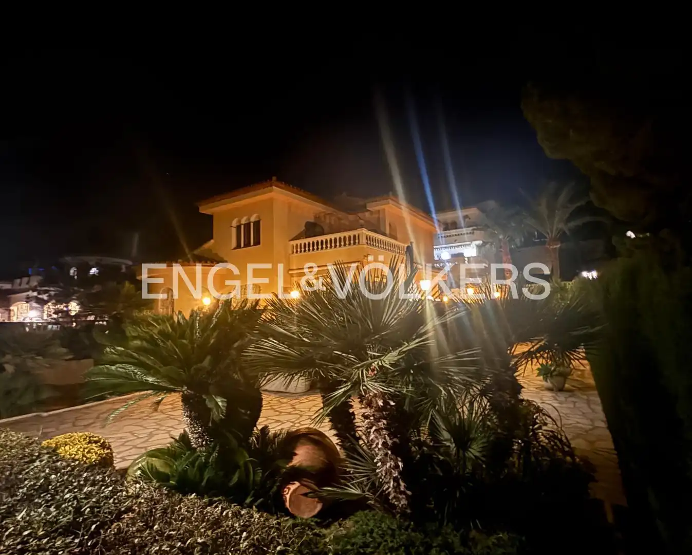 Vista exterior de Casa o chalet en venta en Mont-roig del Camp con Aire acondicionado, Calefacción y Jardín privado