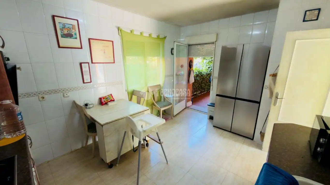 Kitchen of Detached homes for sale in Seseña  with Balcony