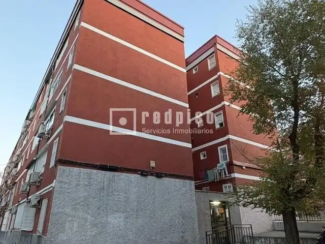 Vista exterior de Piso en venta en Madrid con Aire acondicionado, Calefacción y Parquet