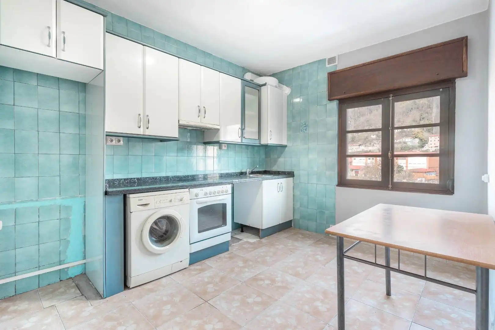 Kitchen of Buildings for sale in Langreo