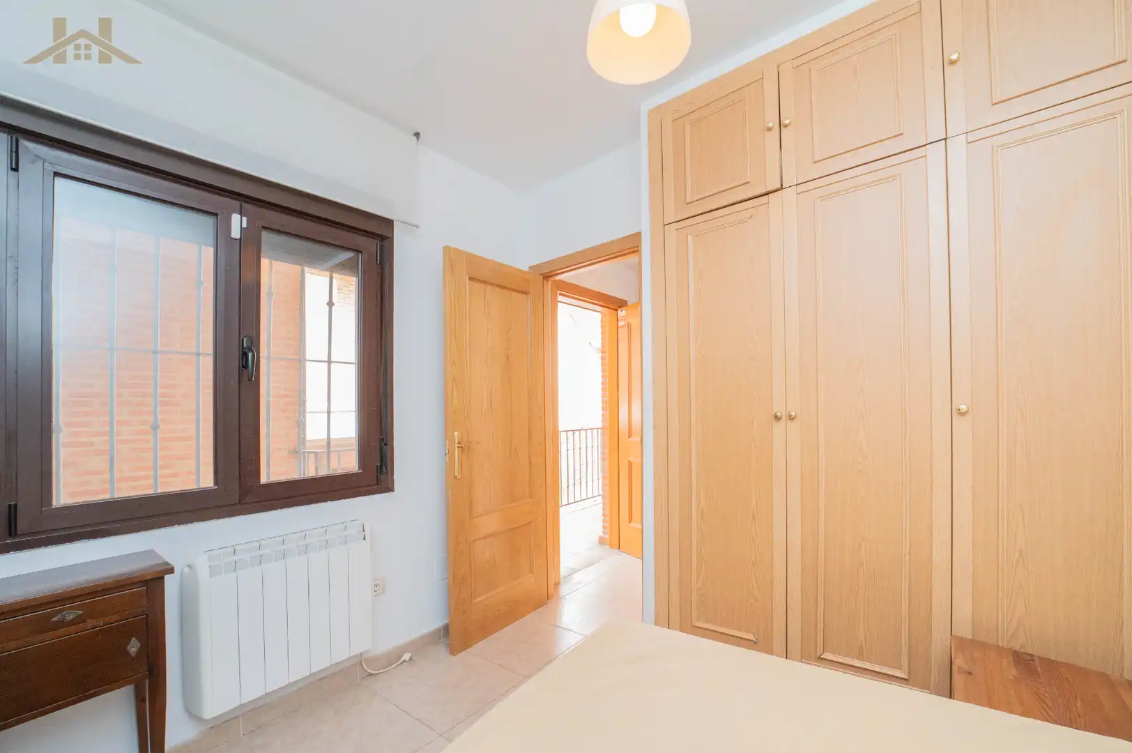 Habitación de Piso en venta en Villa del Prado con Balcón
