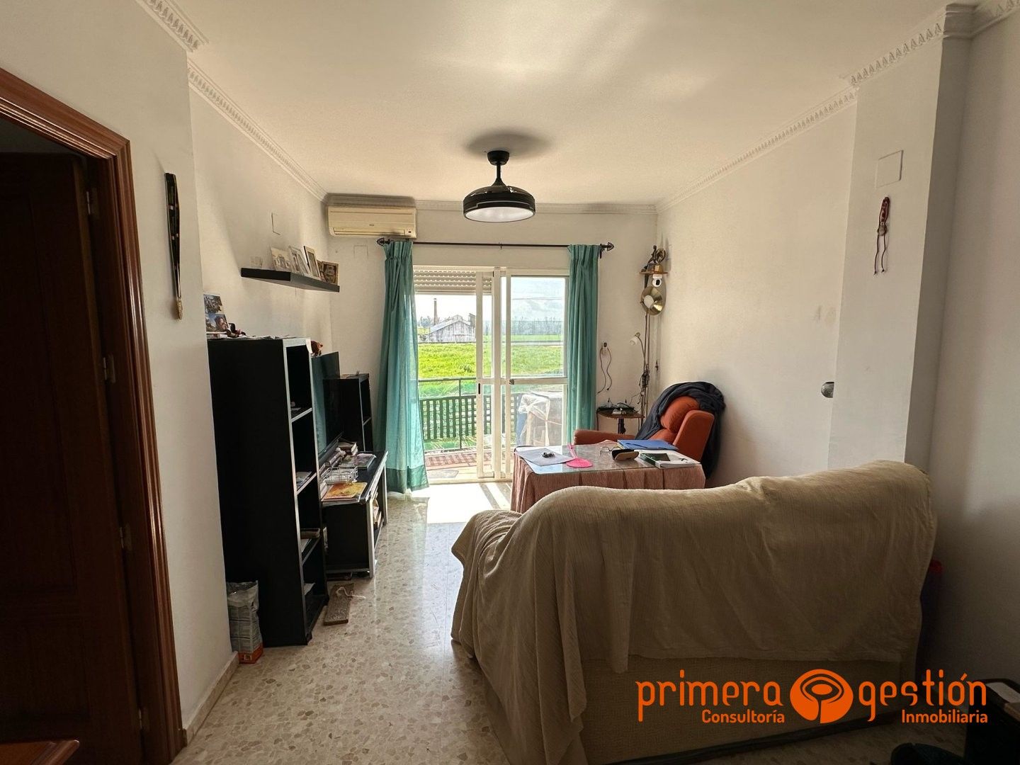 Exterior view of Flat for sale in Lora del Río  with Air Conditioner and Heating