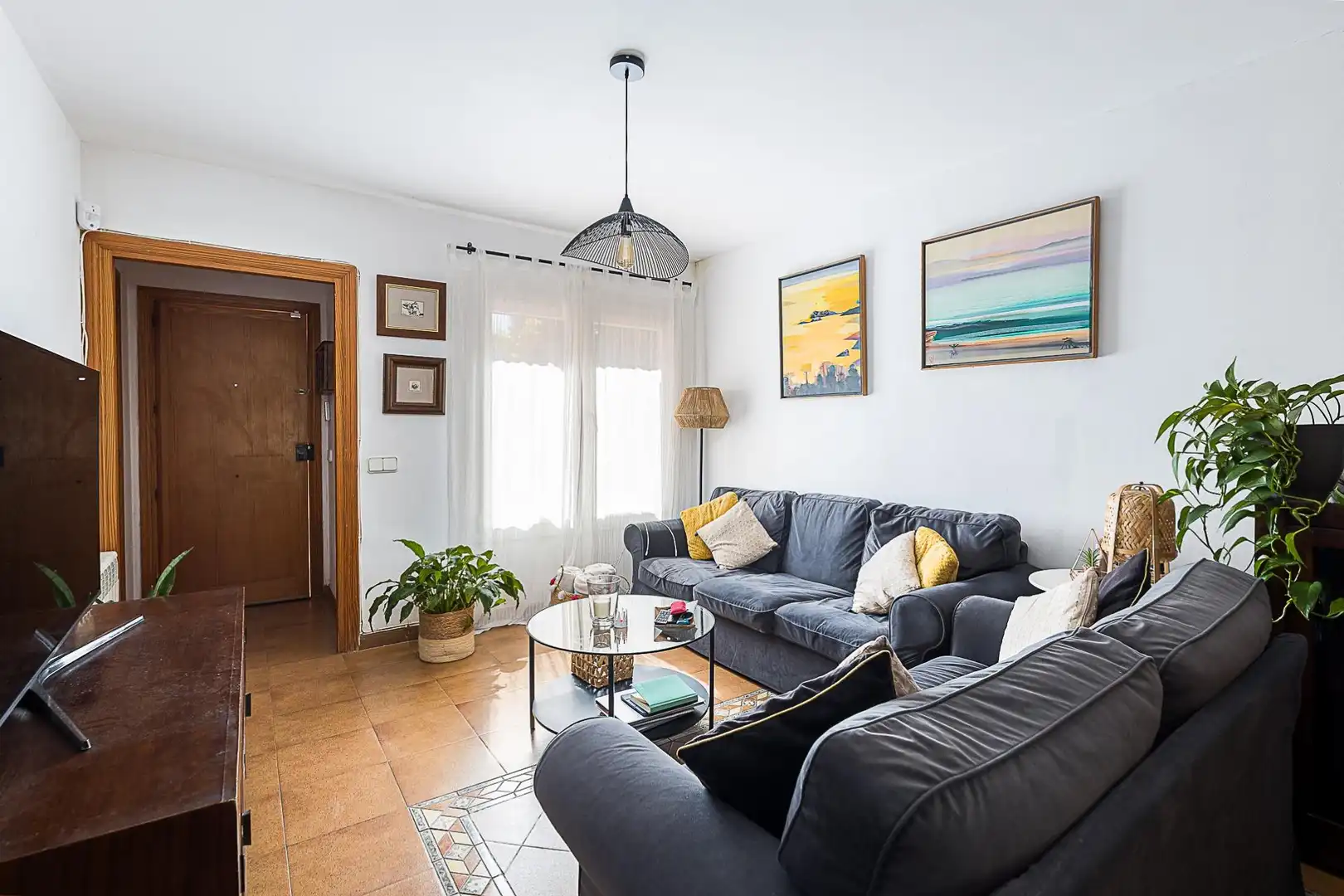 Sala d'estar de Casa adosada en venda en  Palma de Mallorca amb Calefacció, Parquet i Terrassa