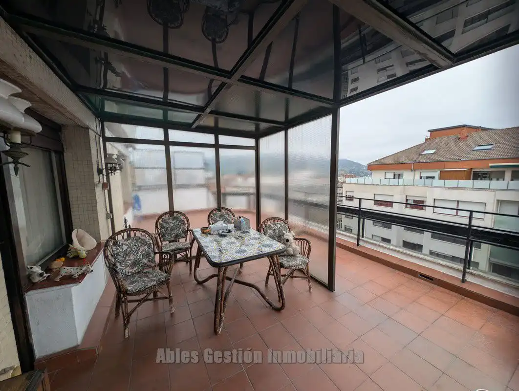 Terrasse von Dachboden zum Verkauf in Oviedo  mit Terrasse
