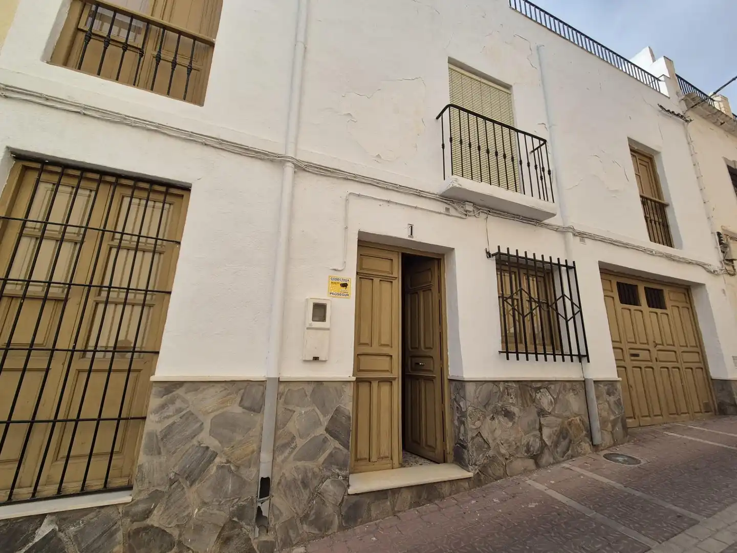 House for sale in Berja