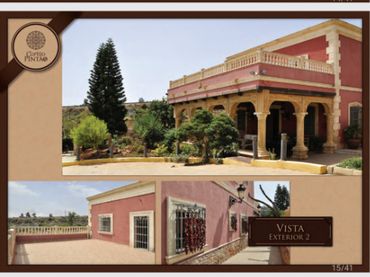 Villa con balcone in vendita a Camino de la Peinada 26