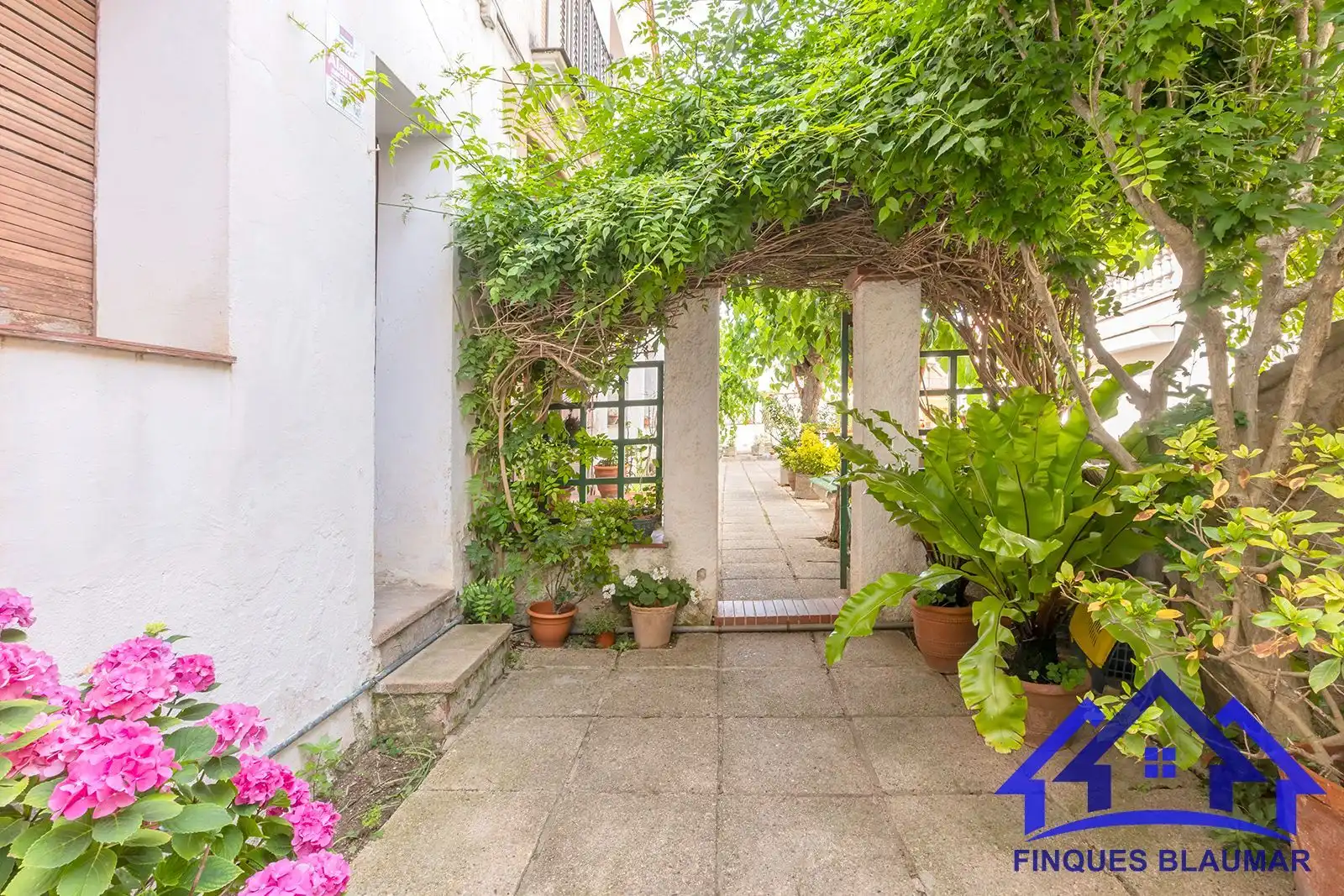 Terrassa de Finca rústica en venda en Arenys de Mar amb Calefacció, Jardí privat i Terrassa