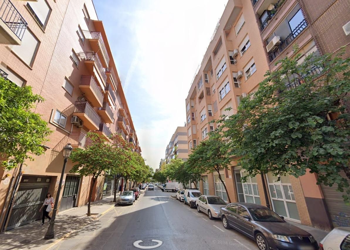 Vista exterior de Piso en venta en  Valencia Capital con Terraza y Balcón