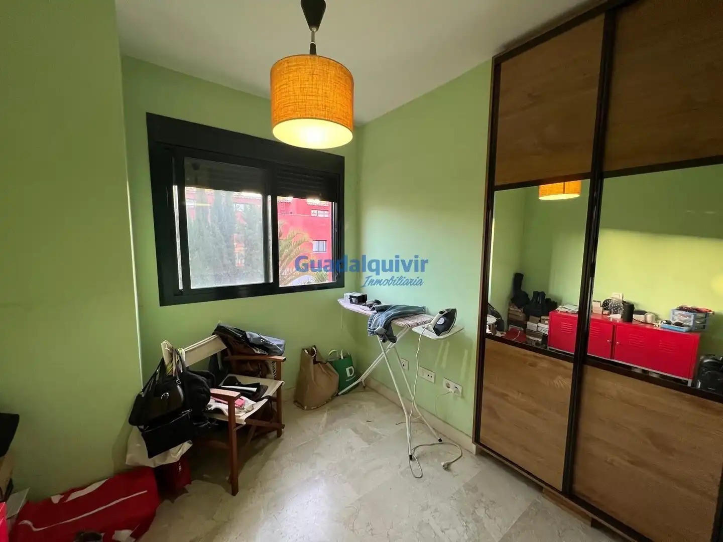 Dormitori de Casa adosada en venda en Alcalá de Guadaira amb Jardí privat, Terrassa i Traster
