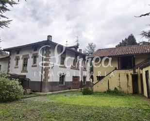 Exterior view of House or chalet for sale in Artea