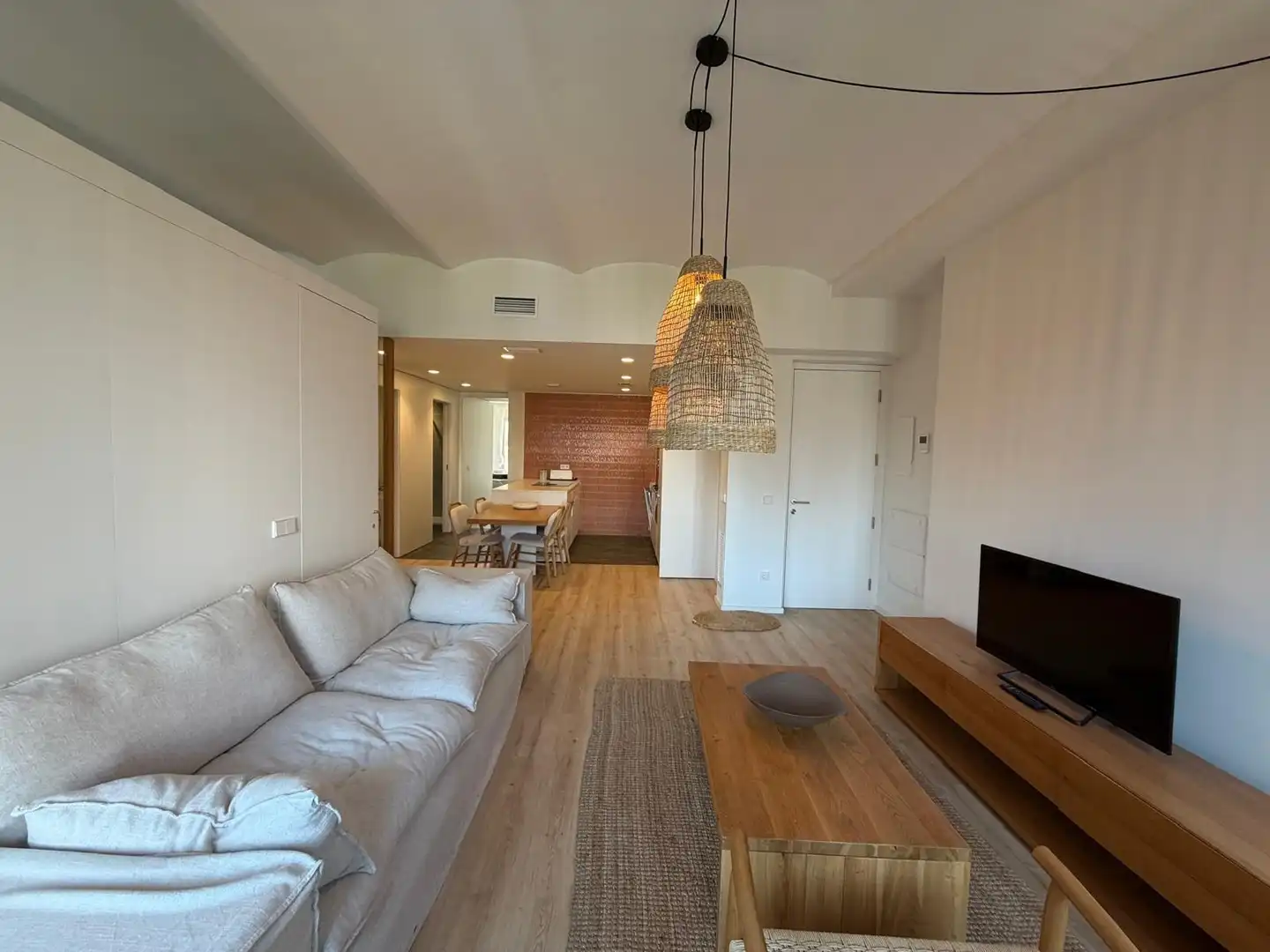 Sala de estar de Piso de alquiler en Girona con Aire acondicionado, Calefacción y Amueblado