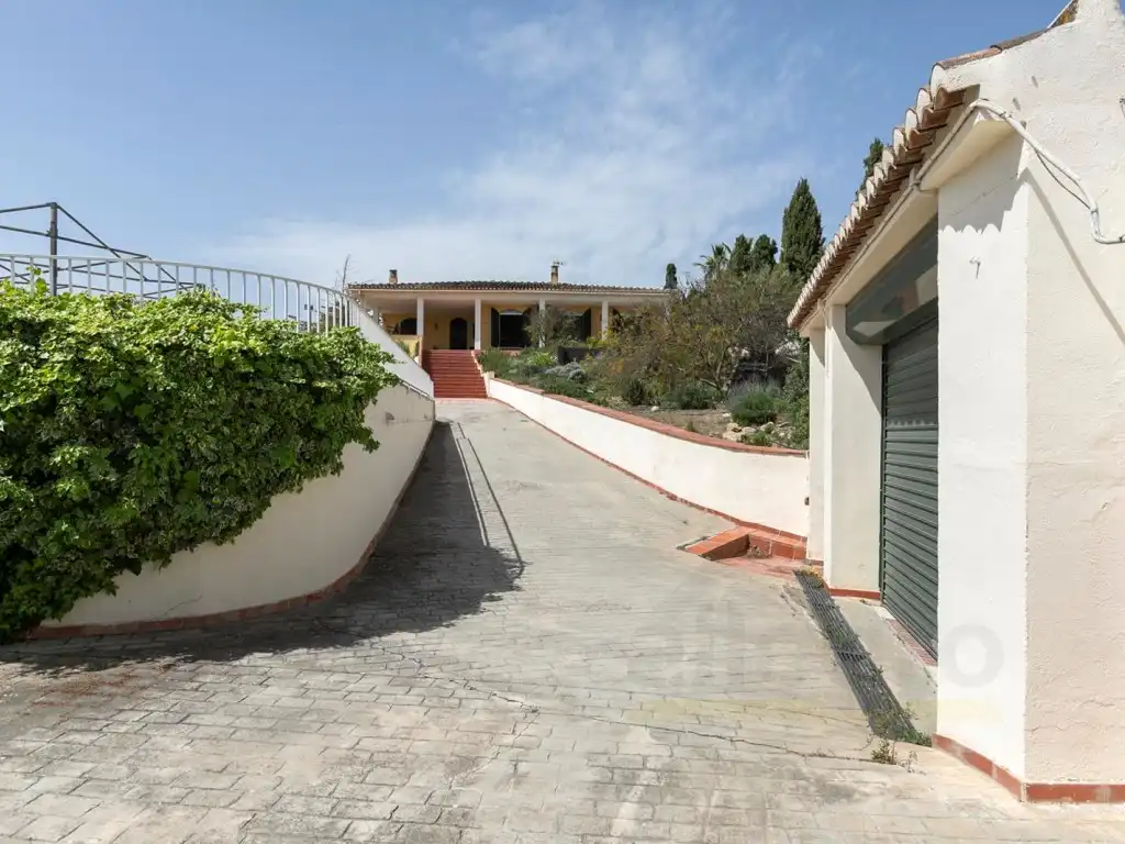 Vista exterior de Casa o chalet en venta en Las Gabias