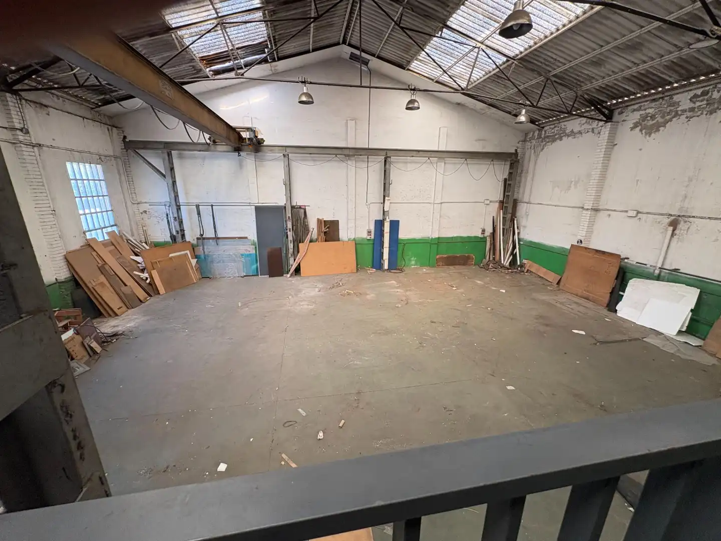 Nave industrial de alquiler en Ripollet