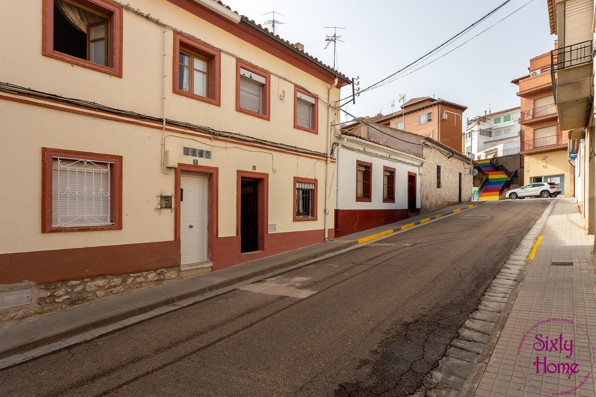 Vista exterior de Casa o xalet en venda en Andorra (Teruel)