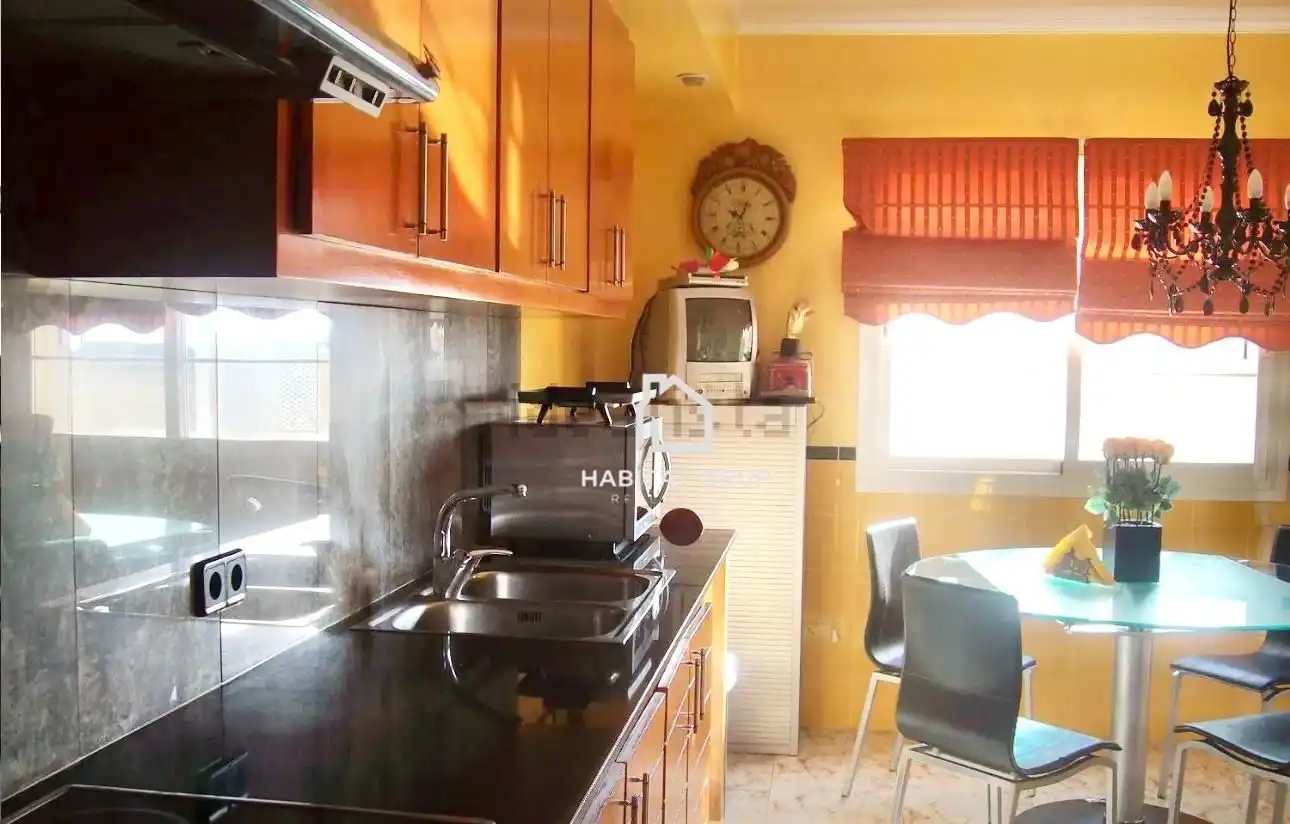 Cocina de Casa adosada en venta en Maó - Mahón con Aire acondicionado, Calefacción y Jardín privado