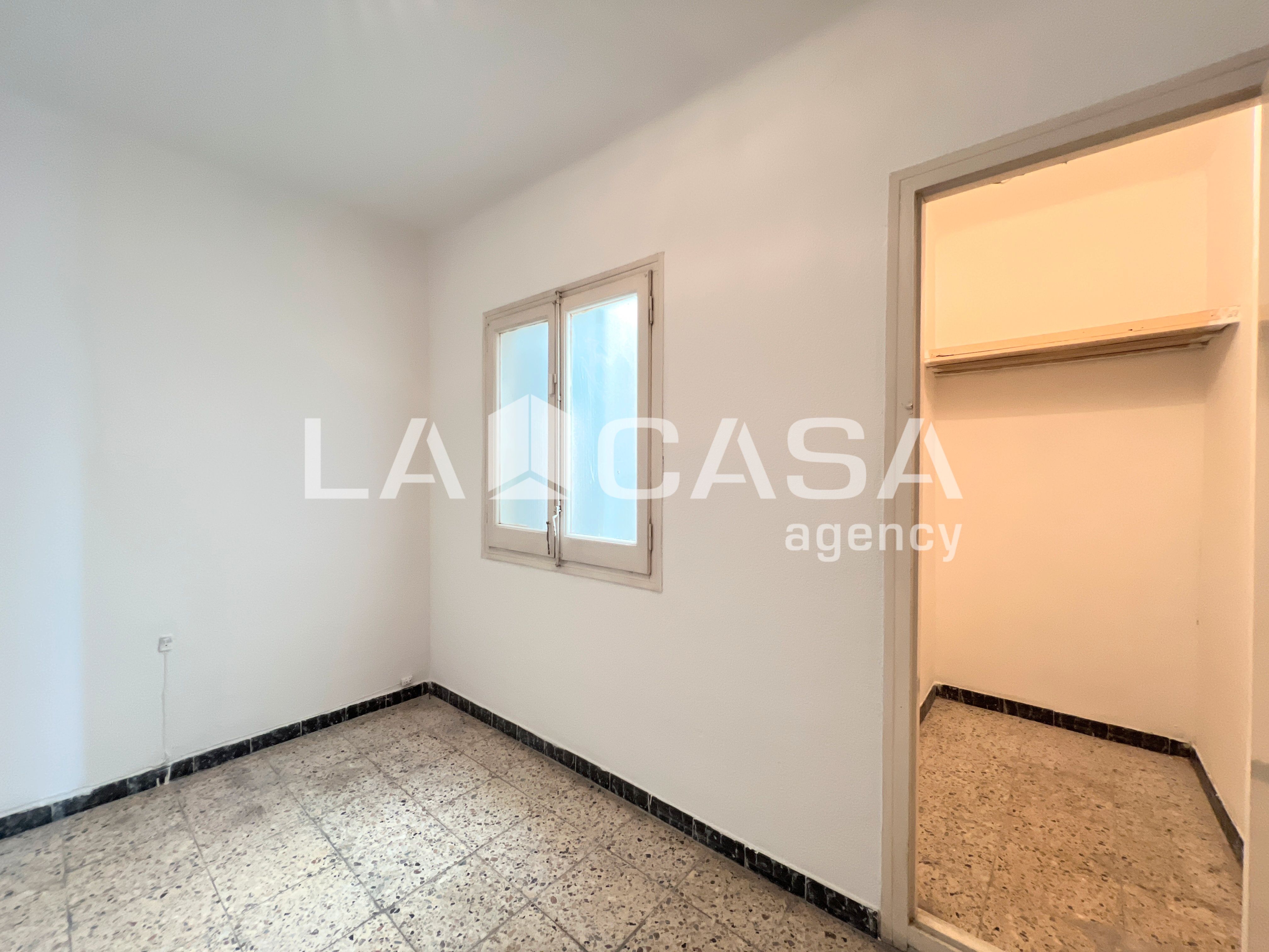 Àtic en venda en  Barcelona Capital amb Terrassa i Balcó