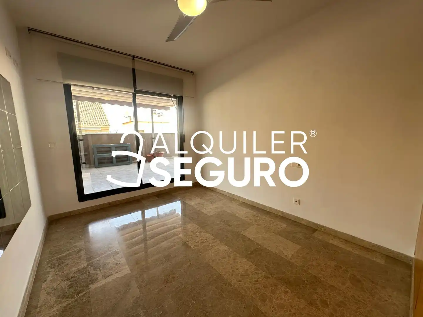 Ático de alquiler en Paiporta con Aire acondicionado, Calefacción y Terraza