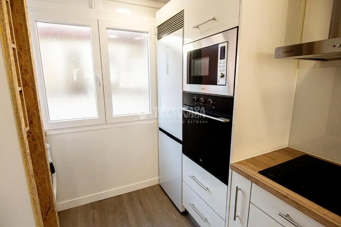 Cocina de Piso en venta en Valladolid con Calefacción