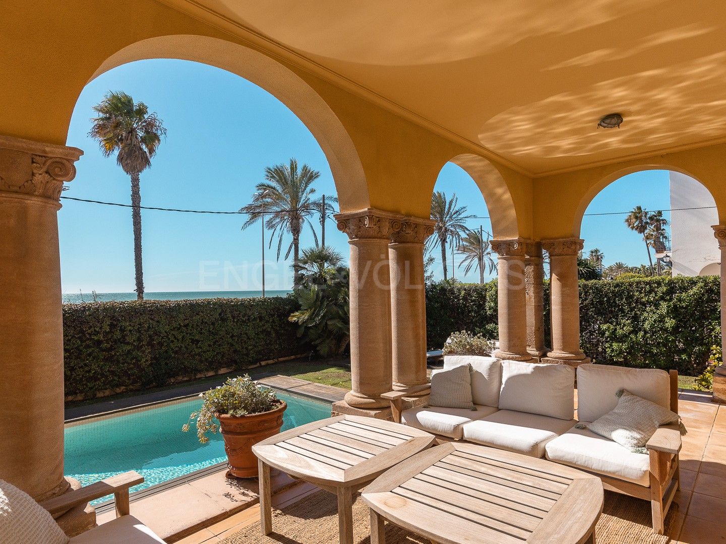 Terrace of House or chalet for sale in Sitges  with Heating, Private garden and Parquet flooring