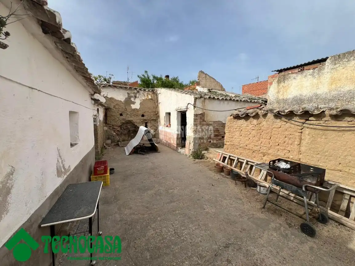 House with garden for sale in La Puebla de Montalbán, imagen 31