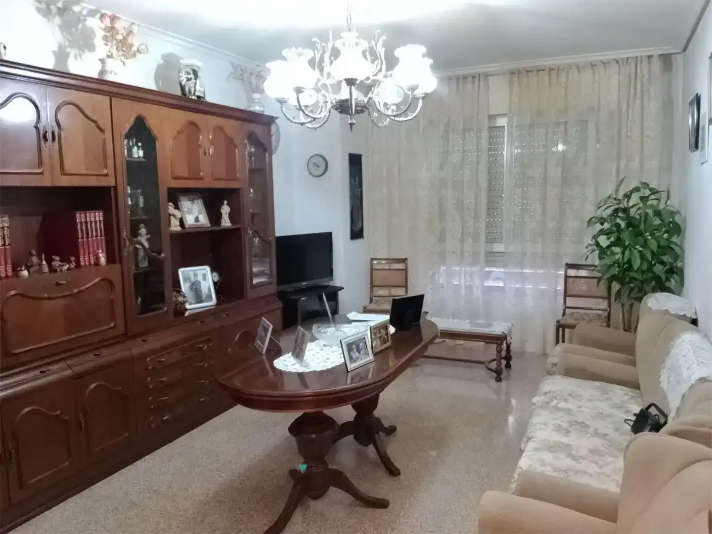 Sala d'estar de Pis en venda en Baños de Río Tobía amb Balcó