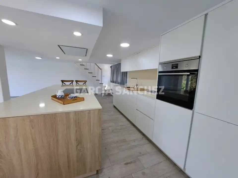 Kitchen of Houses for sale in Boiro  with Furnished